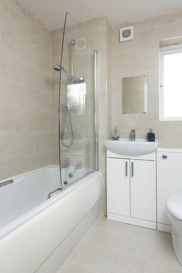 Guestready - Top Floor Apt 2Min Walk To O2 Apollo Manchester Kültér fotó
